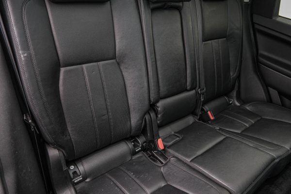 Land Rover Discovery Sport - Image 17