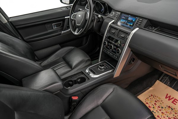 Land Rover Discovery Sport - Image 16