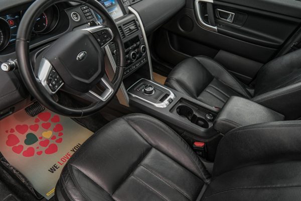 Land Rover Discovery Sport - Image 14