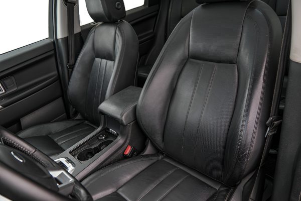 Land Rover Discovery Sport - Image 10
