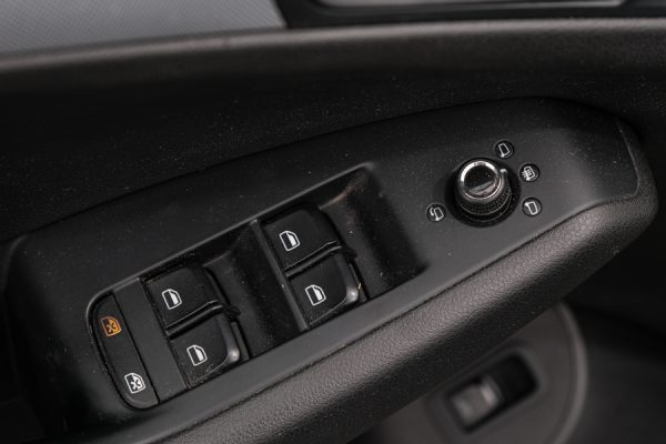 Audi Q5 - Image 13