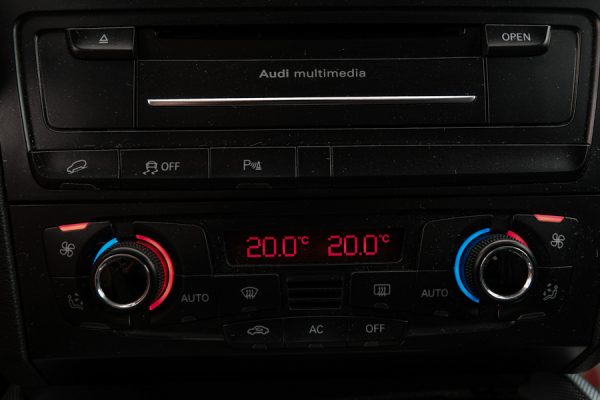 Audi Q5 - Image 9