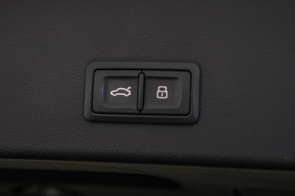 Audi A6 - Image 8