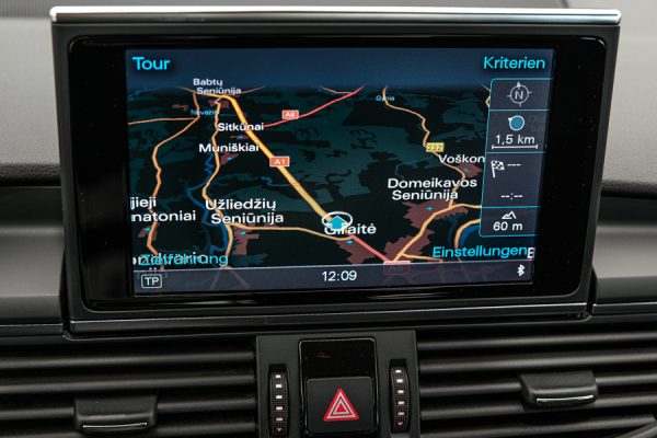 Audi A6 - Image 8