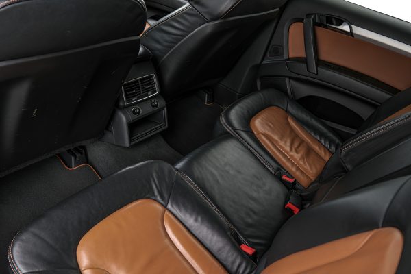 Audi Q7 - Image 28