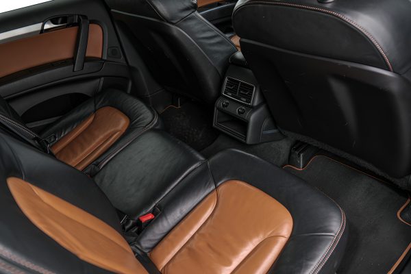 Audi Q7 - Image 16