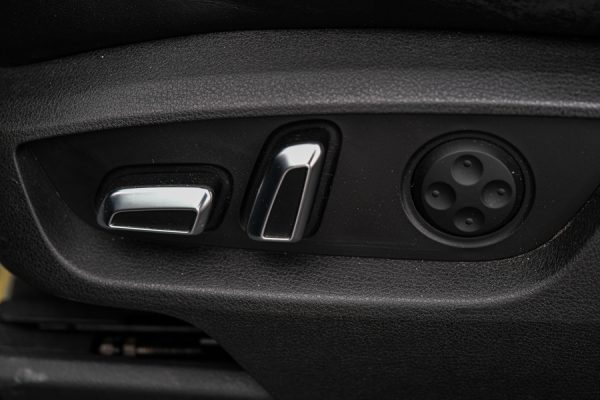 Audi Q7 - Image 6