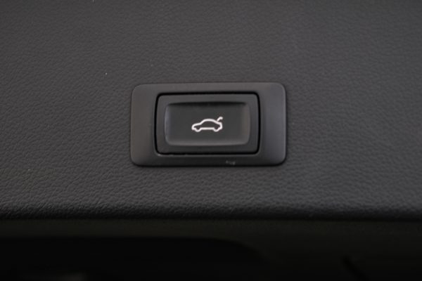 Audi A6 Allroad - Image 21