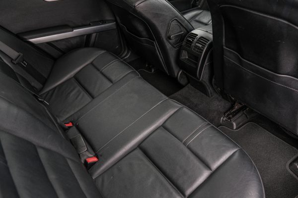Mercedes-Benz GLK250 - Image 27