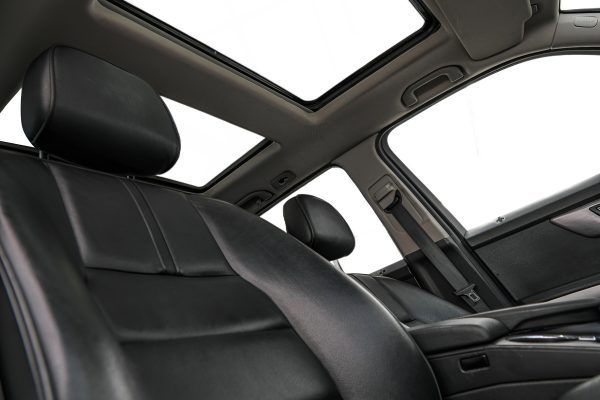 Mercedes-Benz GLK250 - Image 16