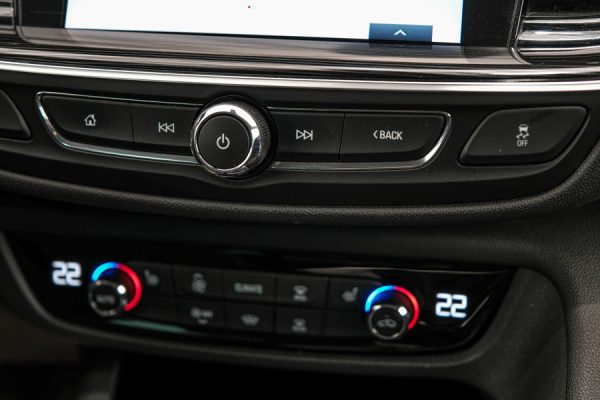 Opel Insignia - Image 14