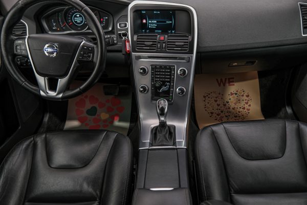 Volvo XC60 - Image 21