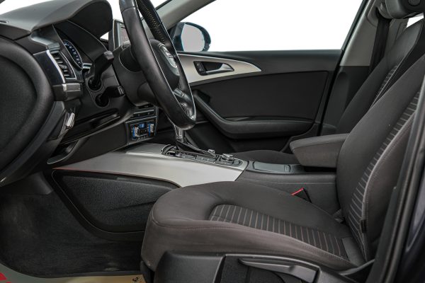Audi A6 - Image 11