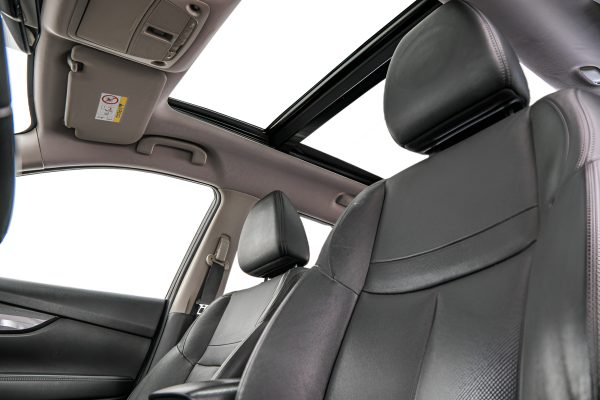 Nissan X-Trail - Image 8