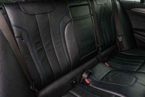 BMW 520 - Image 32
