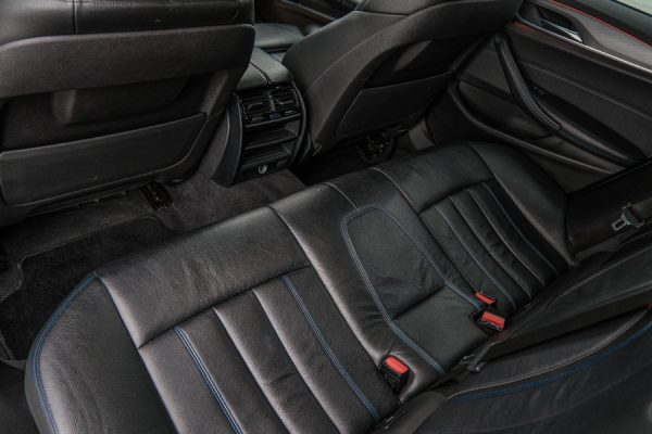 BMW 520 - Image 30