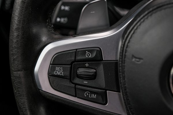 BMW 520 - Image 28