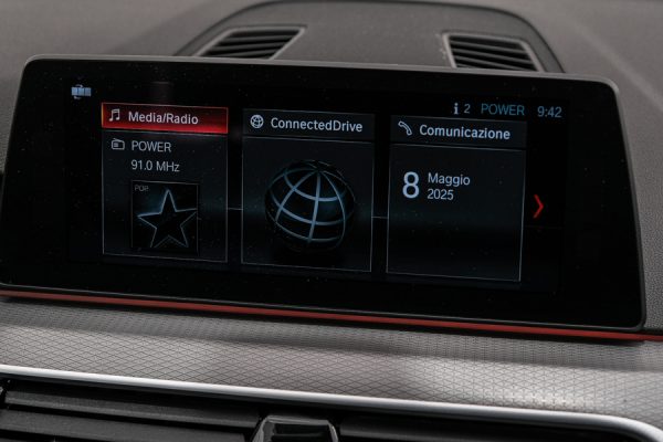 BMW 520 - Image 25
