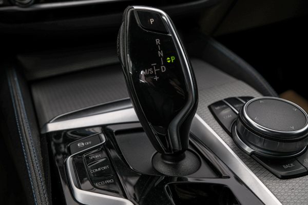 BMW 520 - Image 22