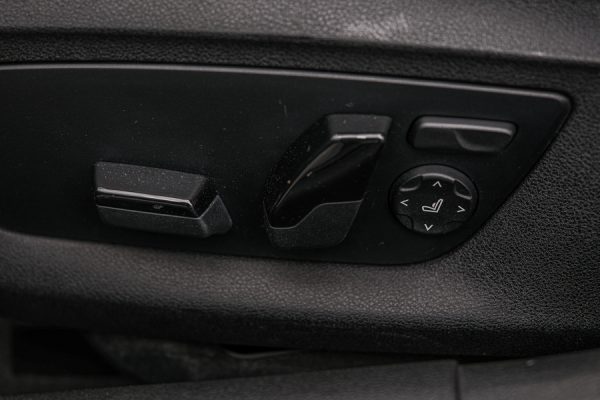BMW 520 - Image 14