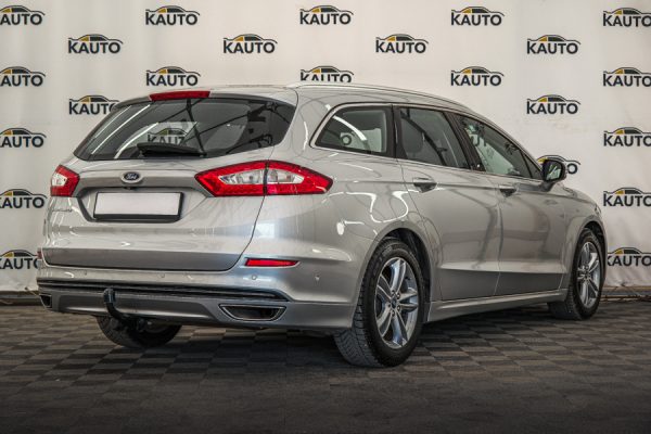 Ford Mondeo - Image 4