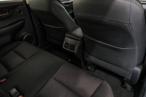 Lexus NX 300 H - Image 23