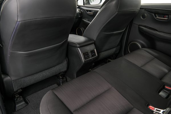 Lexus NX 300 H - Image 24