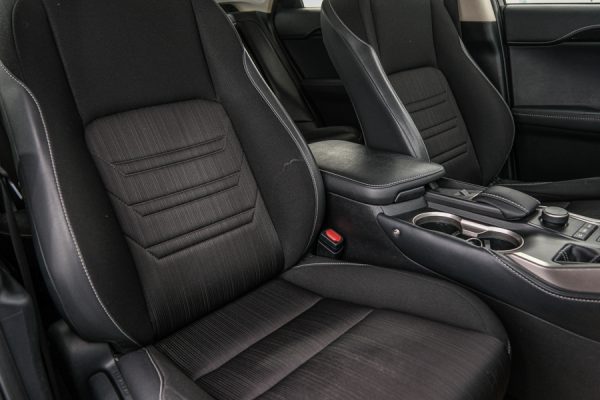 Lexus NX 300 H - Image 12