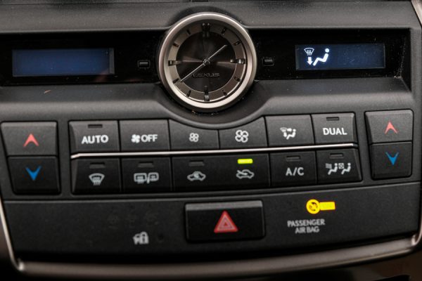 Lexus NX 300 H - Image 7
