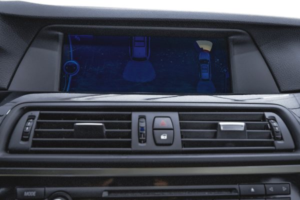 BMW 530XD - Image 13