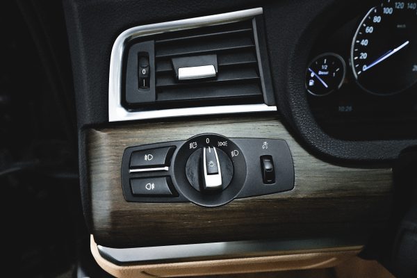 BMW 530 Gran Turismo - Image 14