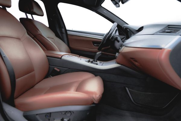 BMW 530XD - Image 27