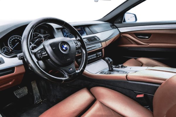 BMW 530XD - Image 19
