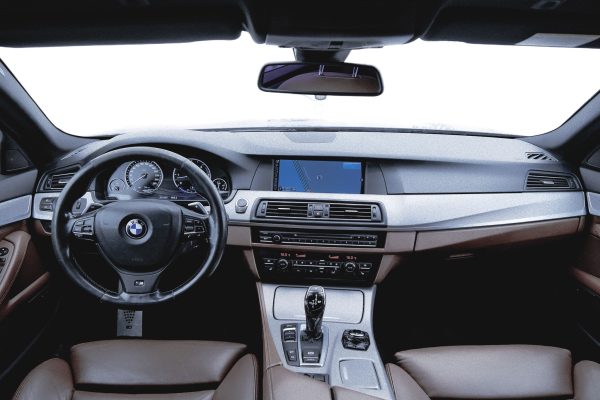 BMW 530XD - Image 7