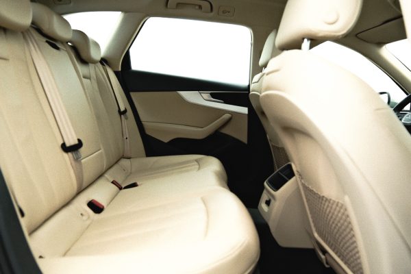 Audi A4 - Image 22