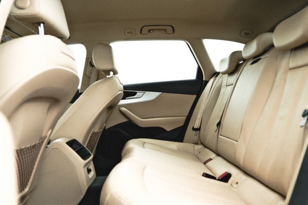 Audi A4 - Image 16