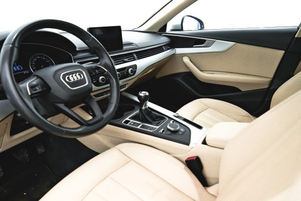 Audi A4 - Image 14