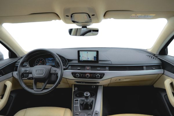 Audi A4 - Image 4