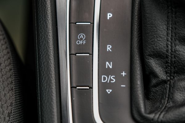 Volkswagen Golf - Image 19
