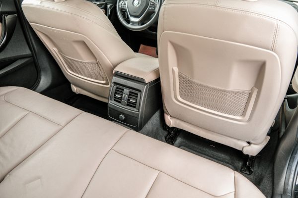 BMW 118 - Image 18
