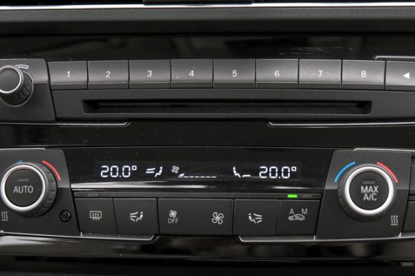 BMW 118 - Image 13