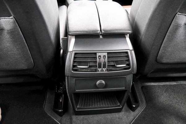 BMW X5 - Image 22