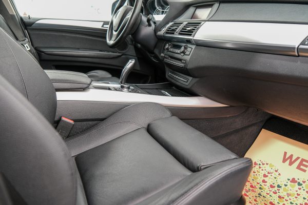 BMW X5 - Image 13