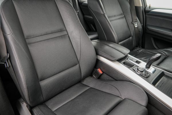 BMW X5 - Image 11