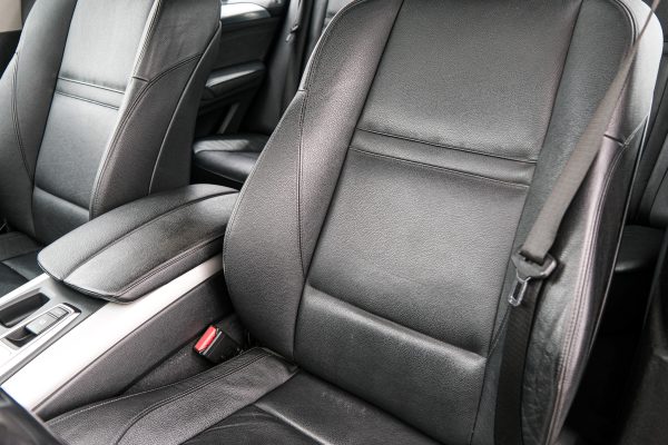 BMW X5 - Image 9