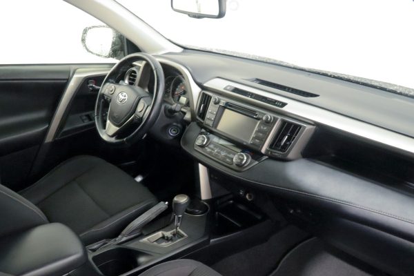 Toyota Rav4 - Image 13