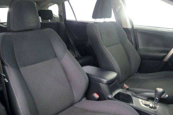 Toyota Rav4 - Image 19