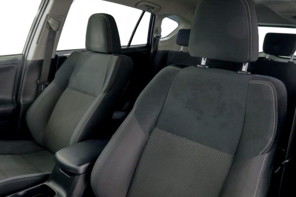 Toyota Rav4 - Image 18