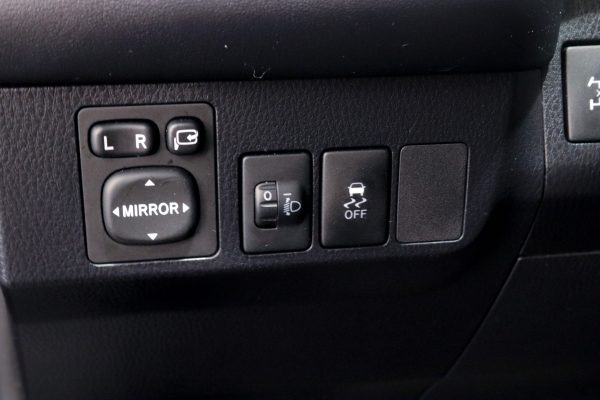 Toyota Rav4 - Image 9