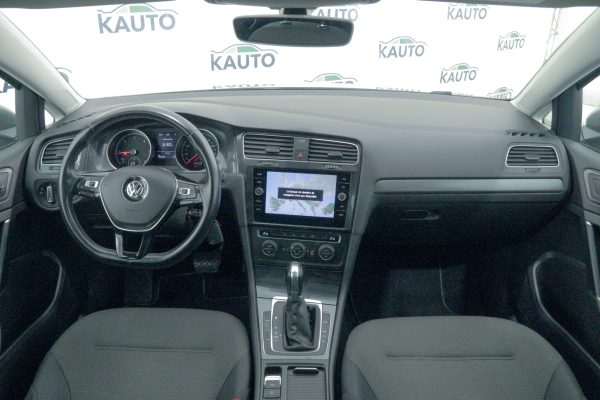 Volkswagen Golf - Image 6